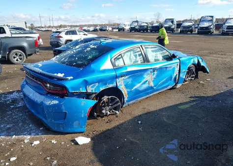 2023 Dodge Charger Scat Pack z USA, uszkodzony, nr VIN 2C3CDXGJ2PH635563